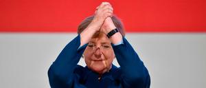 Von Merkel lernen, heißt siegen lernen. Das könnte auch für die Hertha im Fall Grujic gelten.