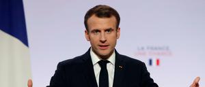 Emmanuel Macron will sich am Montagabend zu den Gelbwesten-Protesten äußern.