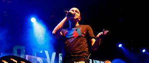 Rapper Oxxxymiron während eines Solidaritätskonzertes für seinen verhafteten Kollegen Husky.