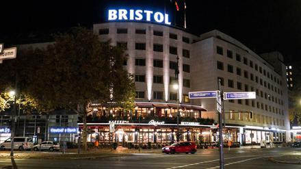 Heimweh nach dem Kurfürstendamm. Um die Immobilie mit dem "Bristol"-Hotel, dem früheren Kempinski, reißen sich die Interessenten.