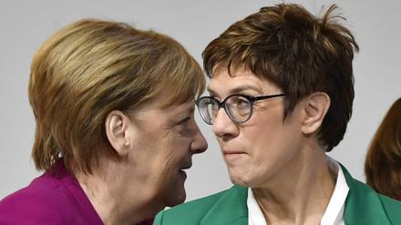 Angela Merkel und Annegret Kramp-Karrenbauer. 
