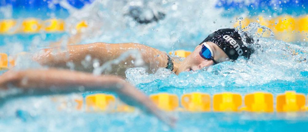 Reva Foos vom DSW 1912 Darmstadt. Die Schwimmerinnen der 4 x 100 Meter Freistil-Staffel haben zum Auftakt der Kurzbahn-WM in Hangzhou den 21 Jahre alten deutschen Rekord auf dieser Strecke gebrochen. 