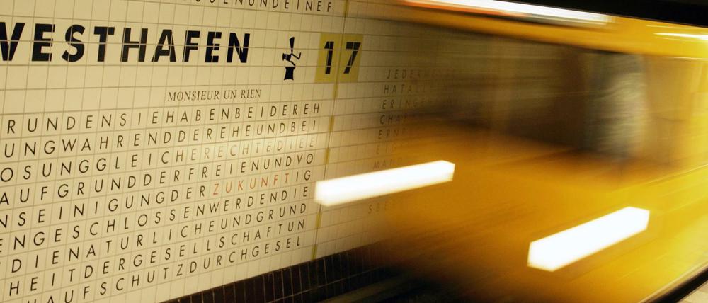 Bei der Berliner U-Bahn läuft nicht alles rund - der Vorstand soll das ändern.