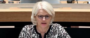 Verkehrssenatorin Regine Günther (parteilos) hat den Missbilligungsantrag der CDU-Fraktion überstanden
