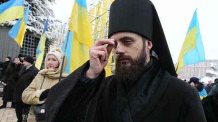 Die Bischöfe mehrerer orthodoxer Kirchen haben sich am Samstag in Kiew zur Gründung einer eigenständigen ukrainischen Nationalkirche versammelt.