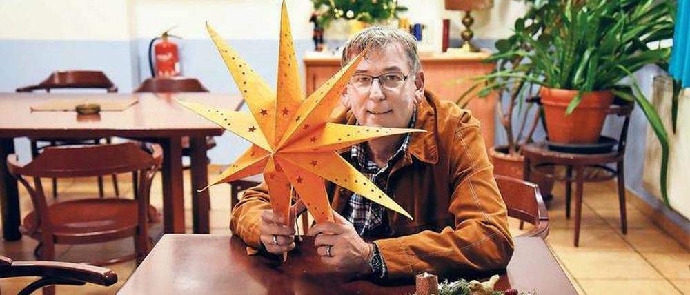 Ulrich Davids leitet das Herrenwohnheim in der Nostizstraße.