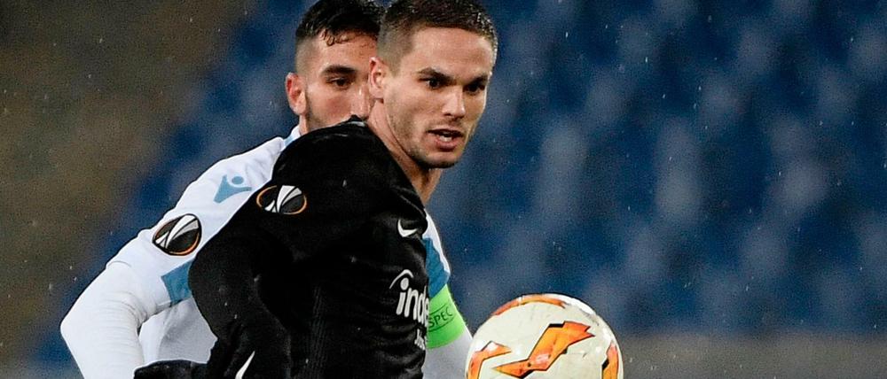 Mijat Gacinovic erzielte für Frankfurt ein Traumtor.