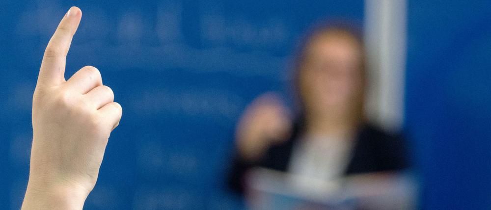 Unerwünschte Meldung. Politikerkinder stören den Schulfrieden, meinen manche.