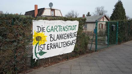 Protestplakat gegen das Neubauprojekt Blankenburger Süden. 