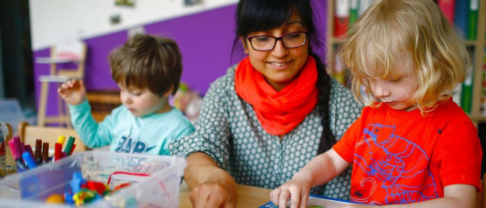Für eine verbesserte Kindertagesbetreuung soll auch der Fachkraft-Kind-Schlüssel angepasst werden.