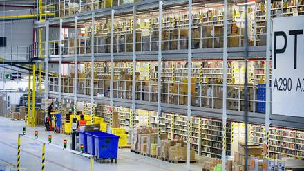Blick in das Logistikzentrum von Amazon in Leipzig.