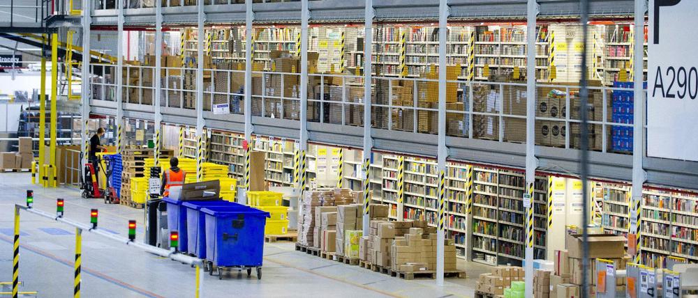 Blick in das Logistikzentrum von Amazon in Leipzig.