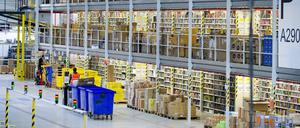Blick in das Logistikzentrum von Amazon in Leipzig.