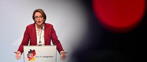 Annette Widmann-Mauz, Beauftragte der Bundesregierung für Migration, Flüchtlinge und Integration im Kanzleramt, spricht während der Festveranstaltung "40 Jahre für Integration".