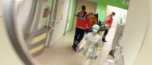 Anlaufstelle für immer mehr Patienten: Gesundheitsminister Spahn will die Rettungsstellen der Krankenhäuser entlasten.