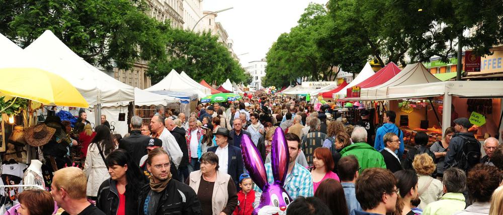 Immer was los. Das Bergmannstraßenfest zieht jedes Jahr tausende Besucher nach Kreuzberg. 