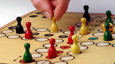 Das Spiel "Mensch ärgere dich nicht" ist auch heute noch sehr beliebt.