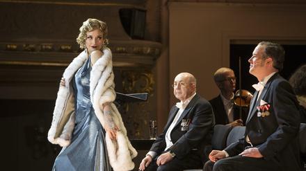Diva. Vera Lotte Böcker als Viktoria