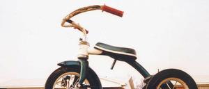 Très trivial. Schon 1970 feierte der Fotograf William Eggleston in seinem Bild „Untitled, Memphis“ das Unscheinbare. 