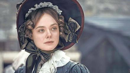 Elle Fanning in der Rolle der Autorin Mary Shelley. 