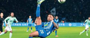 Er lebe hoch. Trainer Pal Dardai hat Valentino Lazaro erfolgreich von einer Offensivkraft zum Rechtsverteidiger umgeschult. 