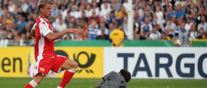 Unzufrieden und wechselwillig. Simon Hedlund (l.) will den 1. FC Union verlassen - auch wegen Trainer Urs Fischer.