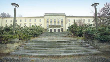 Die ehemalige Jugendhochschule der Freien Deutschen Jugend (FDJ) am Bogensee. 