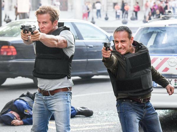 Die Ballerei aus "Alarm für Cobra 11" läuft teilweise fünf mal am Stück.