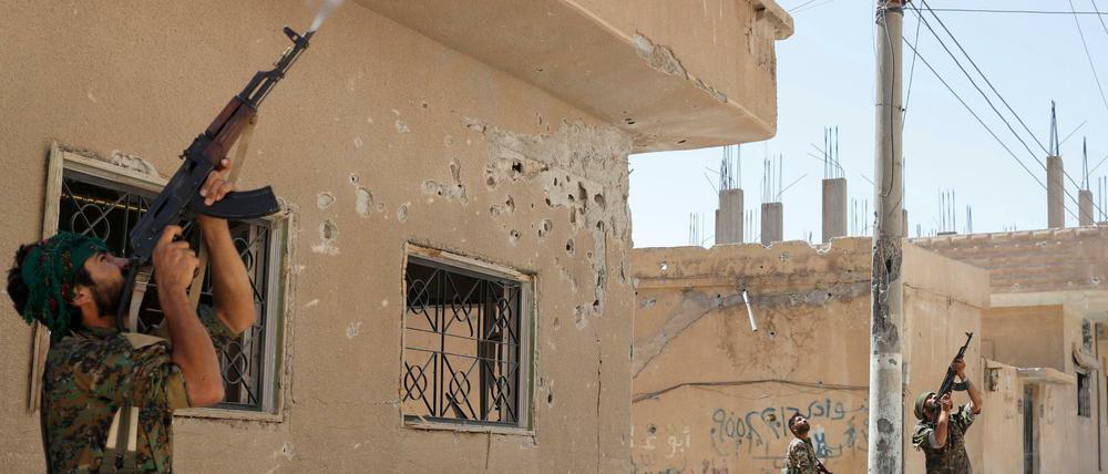 Kurdische Kämpfer in Syrien. 