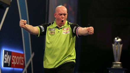 Gut, besser. Van Gerwen. Die Nummer 1 der Darts-Welt gewann in London zum dritten Mal die WM.