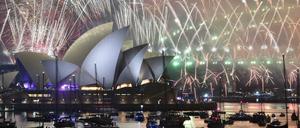 Feuerwerk über dem Sydney Opera House.