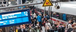Vertragsstrafen kosten die Deutsche Bahn jedes Jahr viel Geld.