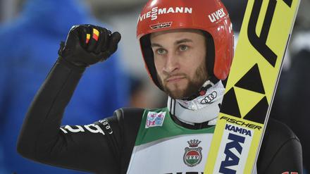 Starker Auftakt. Markus Eisenbichler springt in Oberstdorf auf Platz zwei.