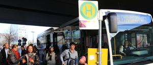 Dieses Mal gibt es Bahn statt Bus. Einen Schienenersatzverkehr (SEV) wie hier Richtung Karlshorst wird es bei der Sperrung der U2 und U3 nicht geben.