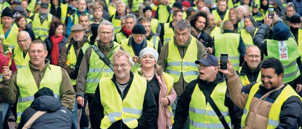 Rechts, links? Eine Solidaritäts-Demonstration von „Gelbwesten“ in Amsterdam am 8. Dezember 2018.