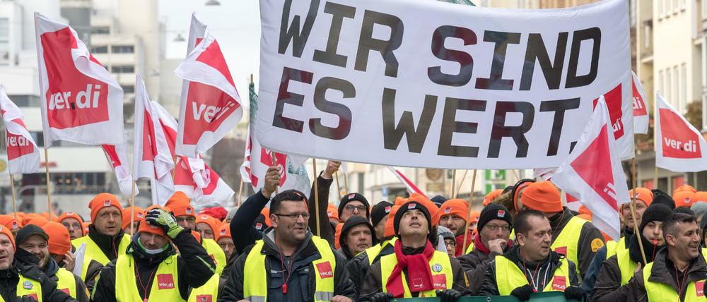 Geldtransport-Beschäftigte hatten zuletzt deutschlandweit gestreikt, wie hier in München.