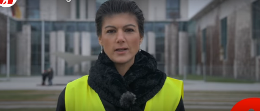 Protest vor dem Kanzleramt: Sahra Wagenknecht in einem vor Weihnachten von ihrer Sammlungsbewegung verbreiteten Video.