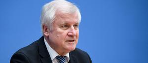 Horst Seehofer (CSU), Bundesminister für Inneres, Heimat und Bau