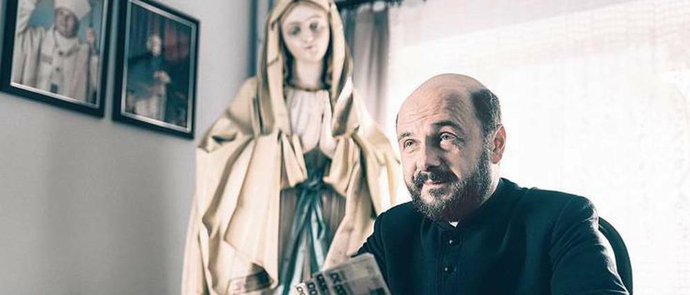 Blockbuster. 5,2 Millionen Polen sahen den kirchenkritischen Film „Kler“, mit Arkadiusz Jakubik als Priester.