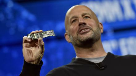 Intel Manager Gregory Bryant bei der Technologiemesse CES 2019 in Las Vegas.