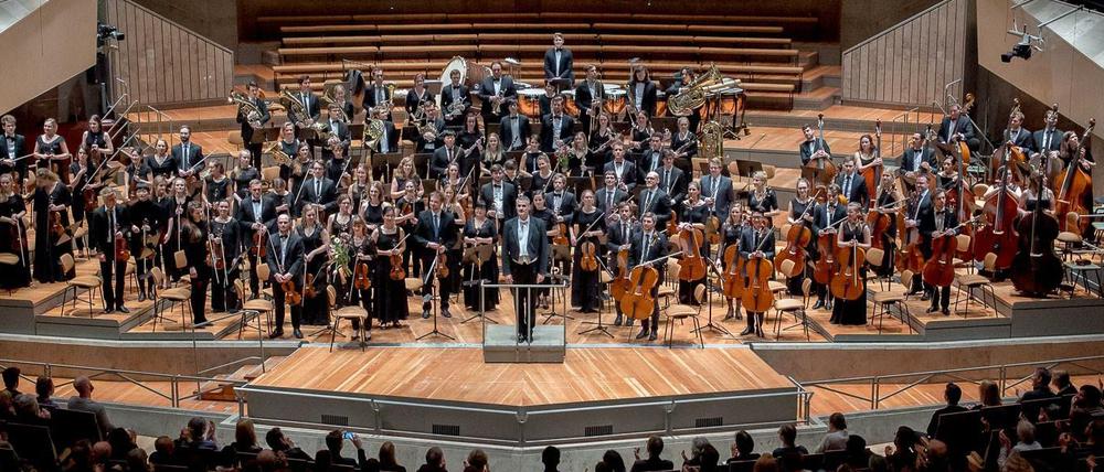 Die Junge Sinfonie Berlin beim Konzert in der Philharmonie