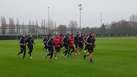 Noch bis Freitag arbeiten die Union-Profis im Berliner Winter, dann geht es ins Trainingslager nach Spanien. 