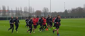 Noch bis Freitag arbeiten die Union-Profis im Berliner Winter, dann geht es ins Trainingslager nach Spanien. 