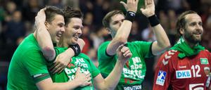 Wird auch im Final Four gefeiert? Die Füchse nach dem Pokal-Coup gegen die Rhein-Neckar Löwen.