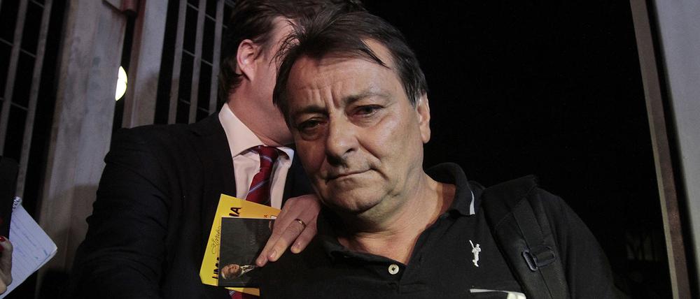 Cesare Battisti verlässt im Jahr 2015 das Polizeirevier in Sao Paulo.