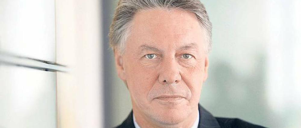 Wolfgang Kenntemich soll RT Deutsch bei der Lizenzbeschaffung behilflich sein.