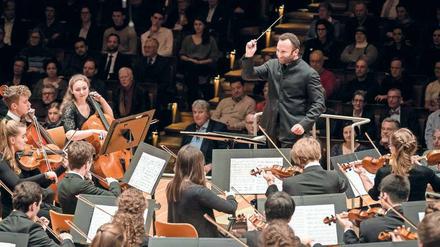 Gipfel im Blick. Kirill Petrenko dirigiert den Nachwuchs.