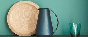 Harmonisch. Eine türkisblaue Wand setzt schöne Akzente.