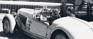 Freie Fahrt fürs Volk. Fotografie von Heinz von Perckhammer, um 1939.