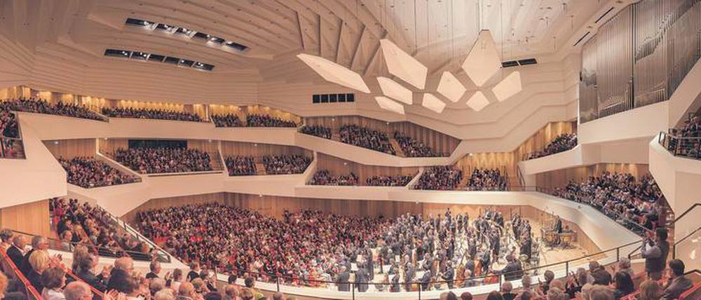 Prinzip Weinberg. Der Konzertsaal im Kulturpalast wurde vor zwei Jahren umgebaut und passt zur musikalisch offenen und stilistisch wendigen Dresdner Philharmonie.